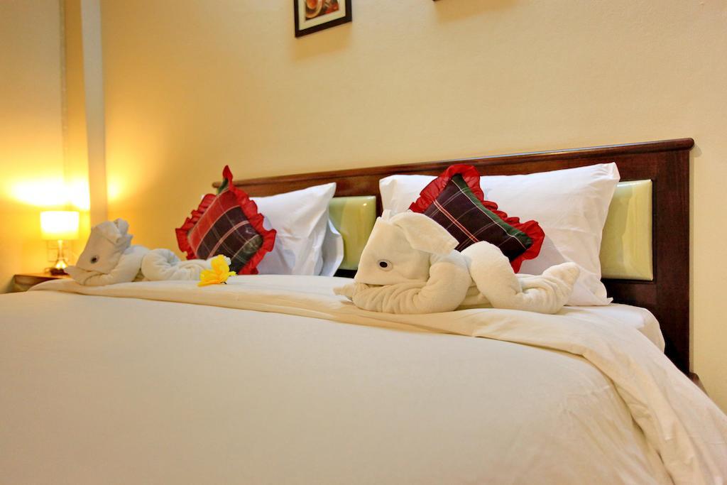Chumphon Travelodge Exterior foto
